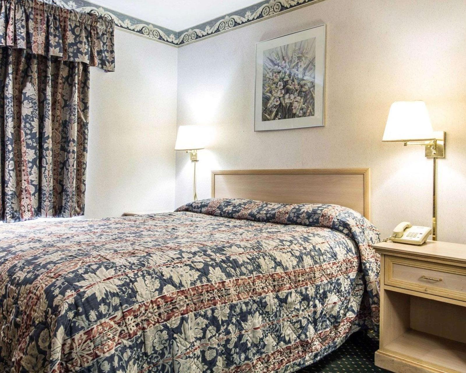 Rodeway Inn Monterey Near Fairgrounds